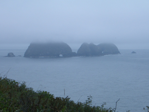 Three Arches im Nebel Foto